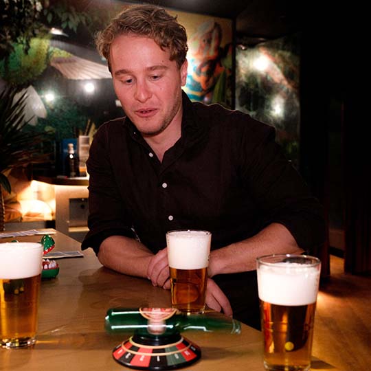 Excursion-Expert-Amsterdam_540x540_Beer-Olympics-Game_01